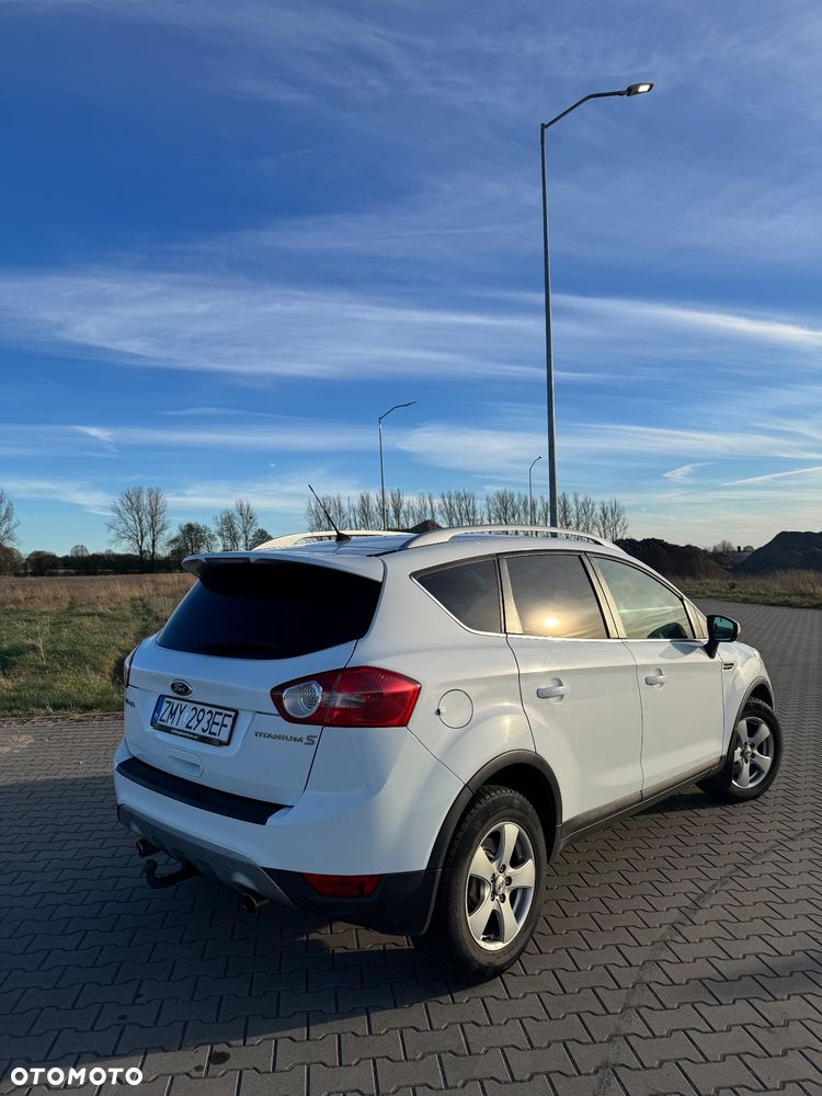 Ford Kuga 2012 photo 4