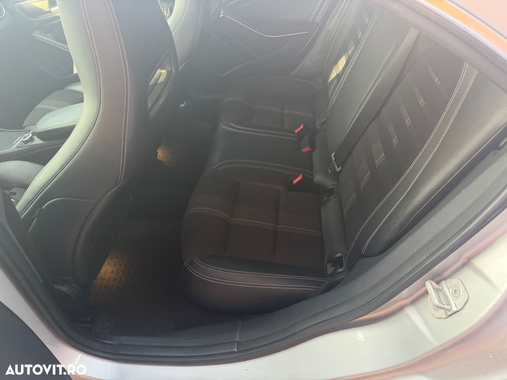 Mercedes-Benz CLA - 16