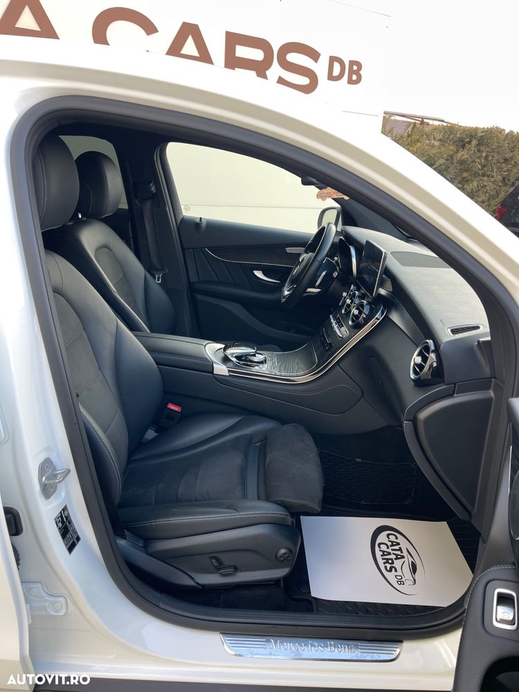 Mercedes-Benz GLC Coupe 250 d 4Matic 9G-TRONIC AMG Line - 23