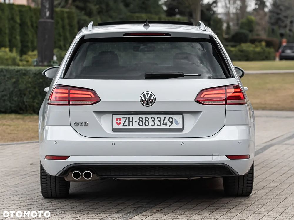 Volkswagen Golf 2.0 TDI BMT GTD DSG - 11