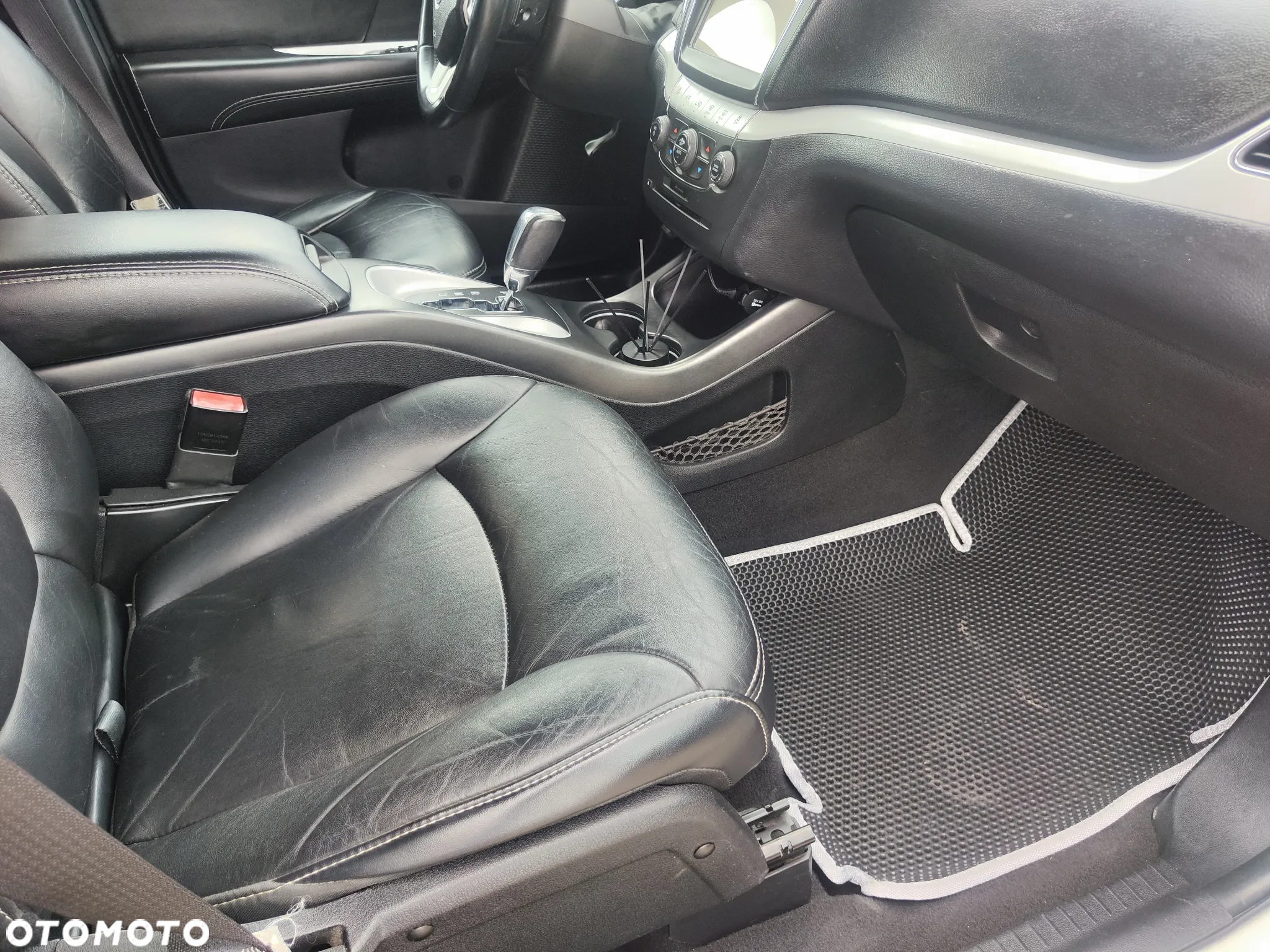 Fiat Freemont 2.0 Multijet 16V DPF Automatik Allrad Black Code - 24