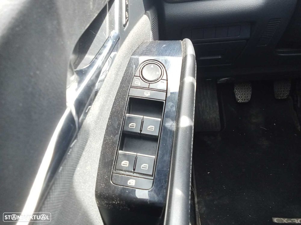 Mazda CX-30 2.0 Sky-G Evolve i-Active - 15