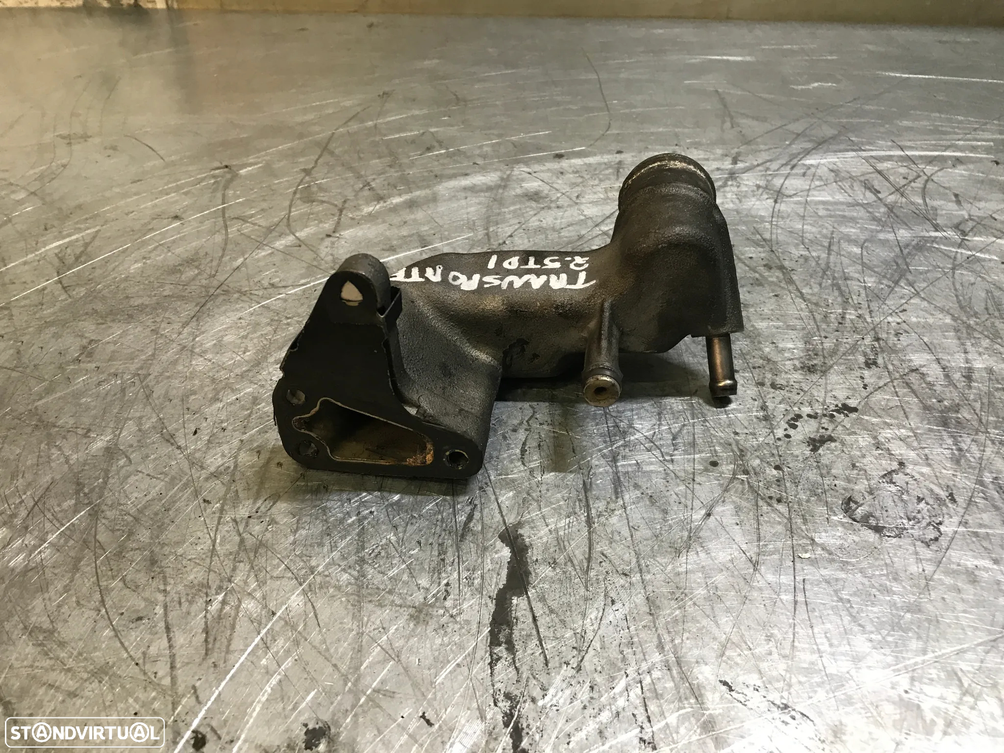 FALANGE DO TERMOSTATO VOLKSWAGEN TOUAREG / TRANSPORTER 2.5TDI 070121133C - 3