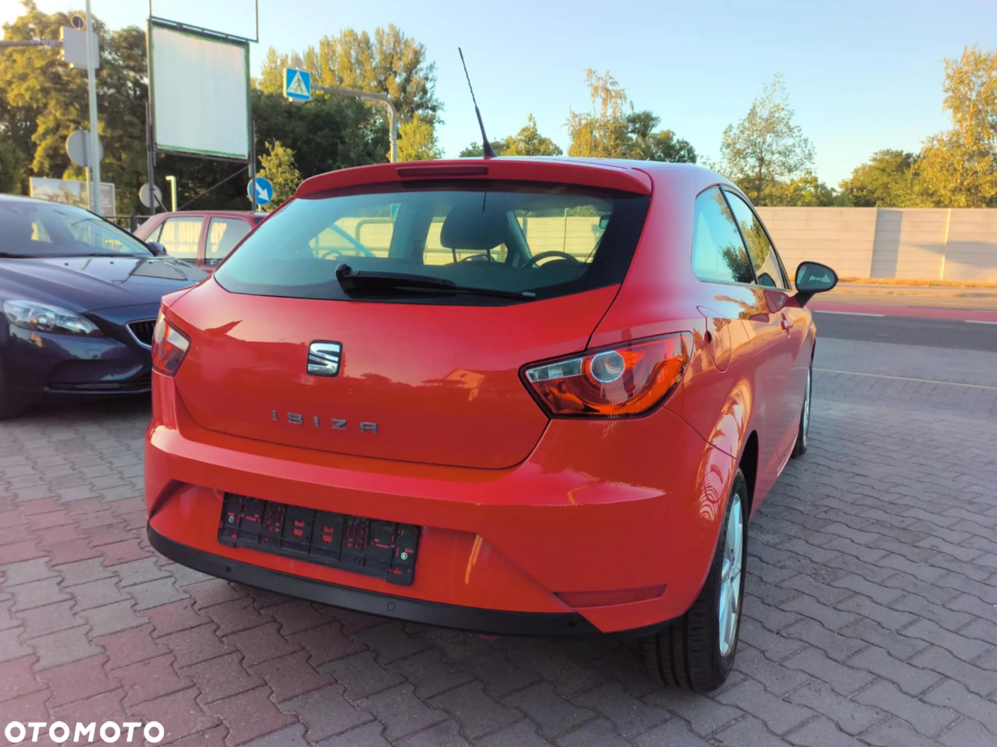 Seat Ibiza SC 1.4 16V Style Salsa - 7