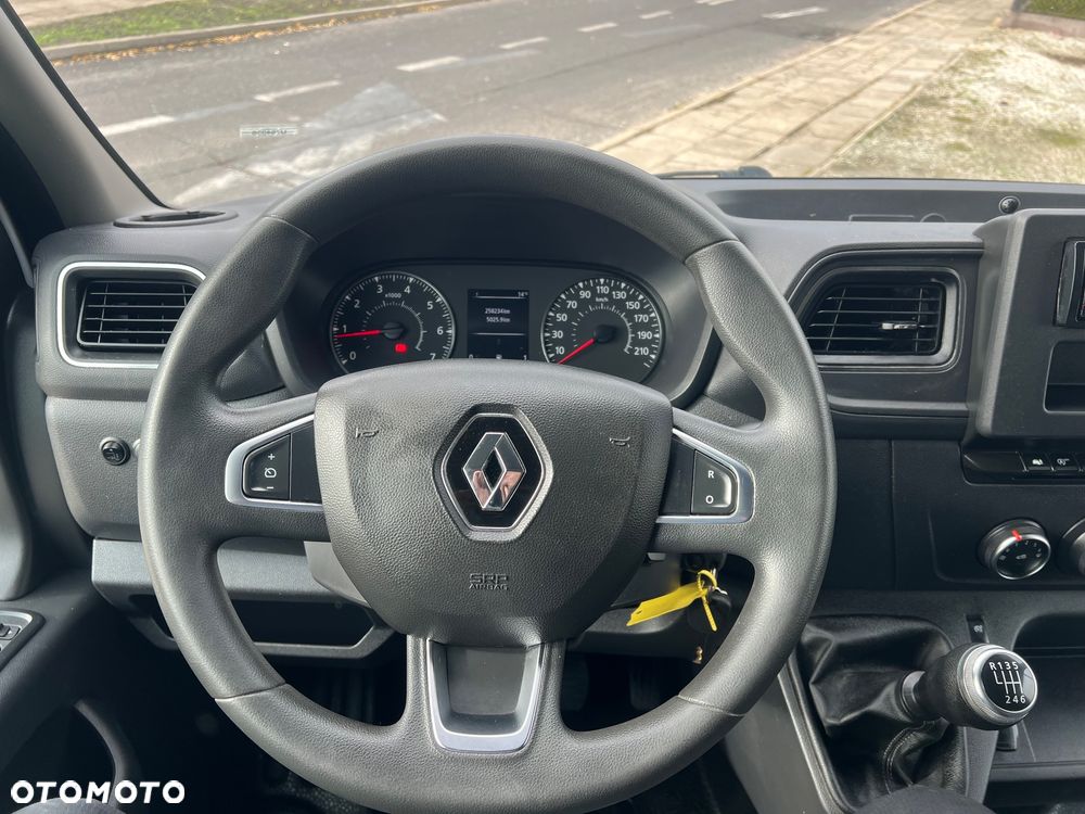 Renault MASTER - 9