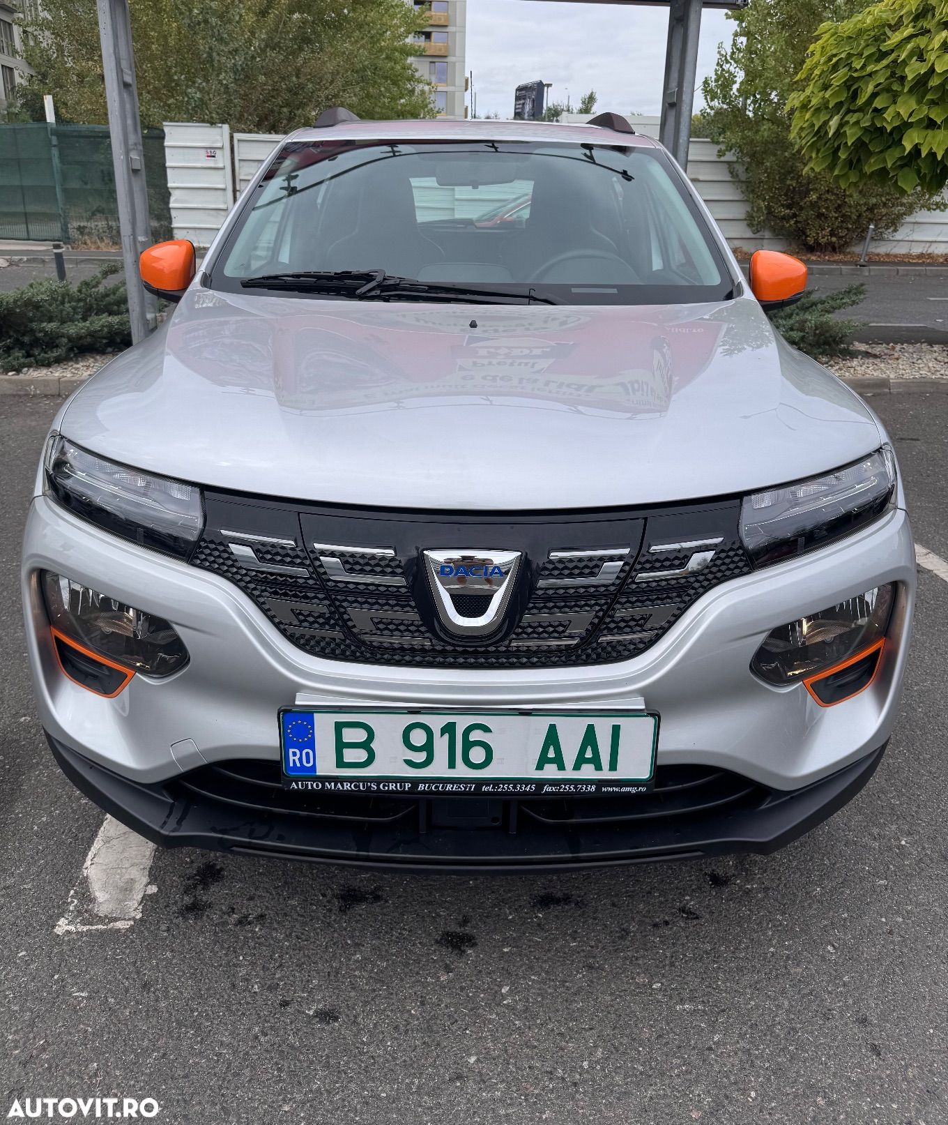 Dacia Spring Essential - 1