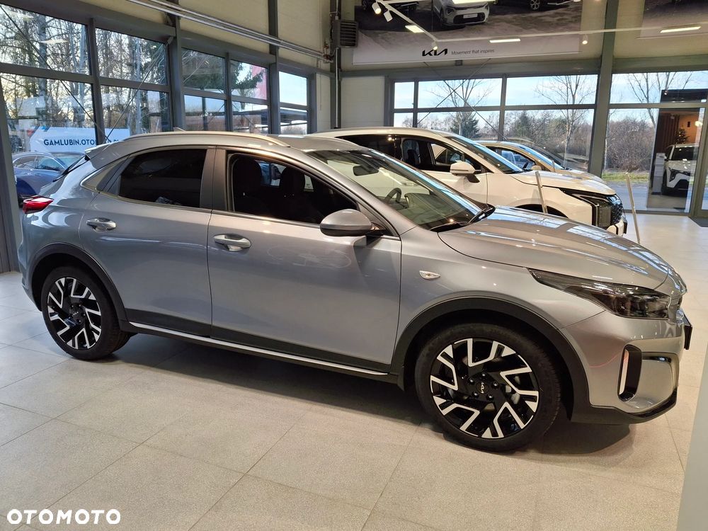 Kia XCeed 1.6 T-GDI M DCT - 4