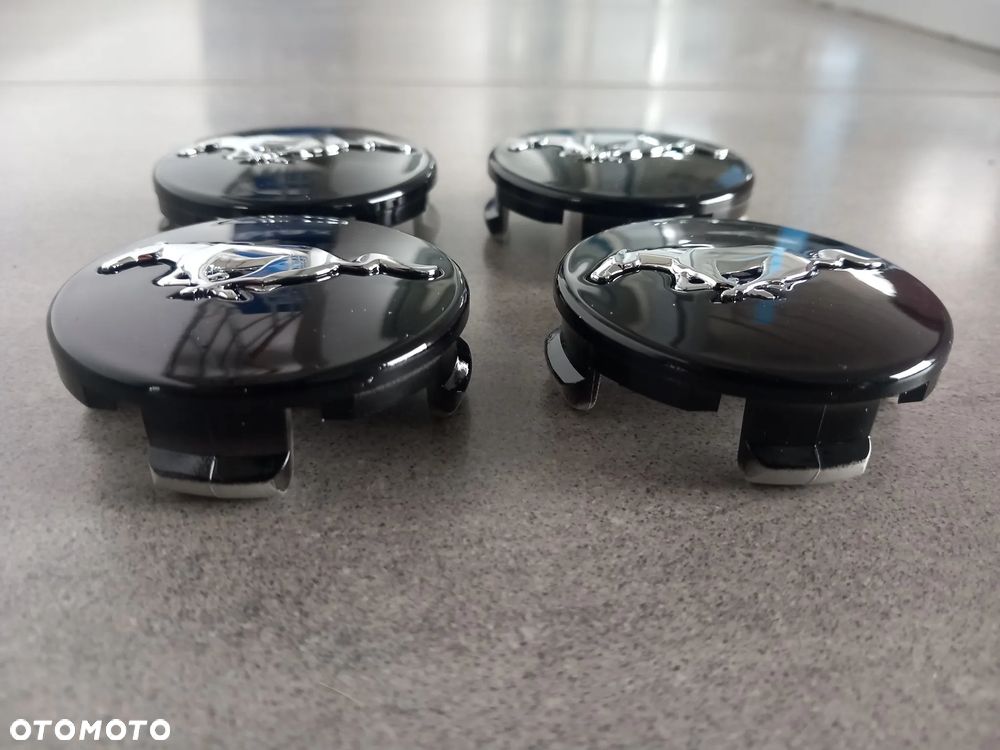 Nakładka środkowa - kołpak felgi z logo Ford Mustang - zaślepka alufelgi 2449776 - 4