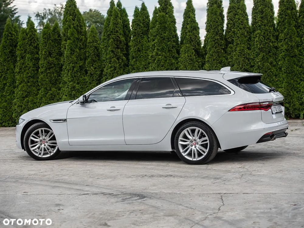 Jaguar XF 25d AWD Prestige - 10