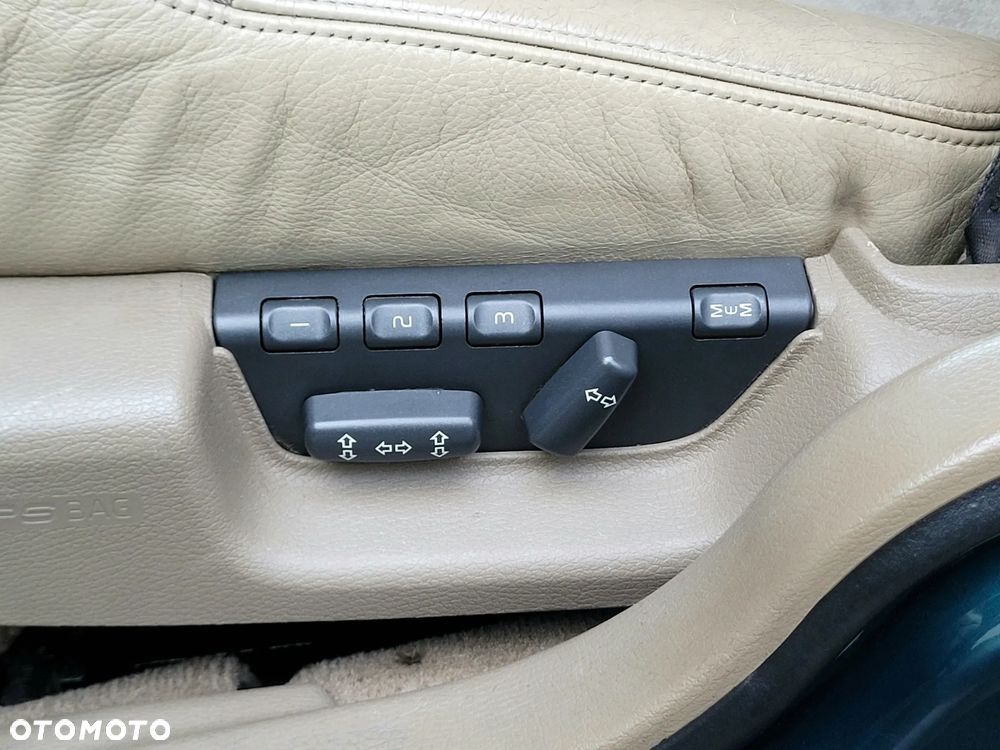 Volvo V70 T5 Premium - 18