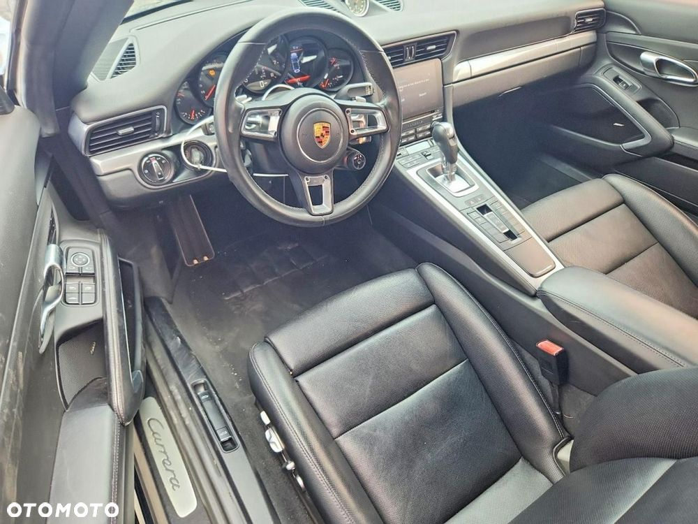 Porsche 911 - 8