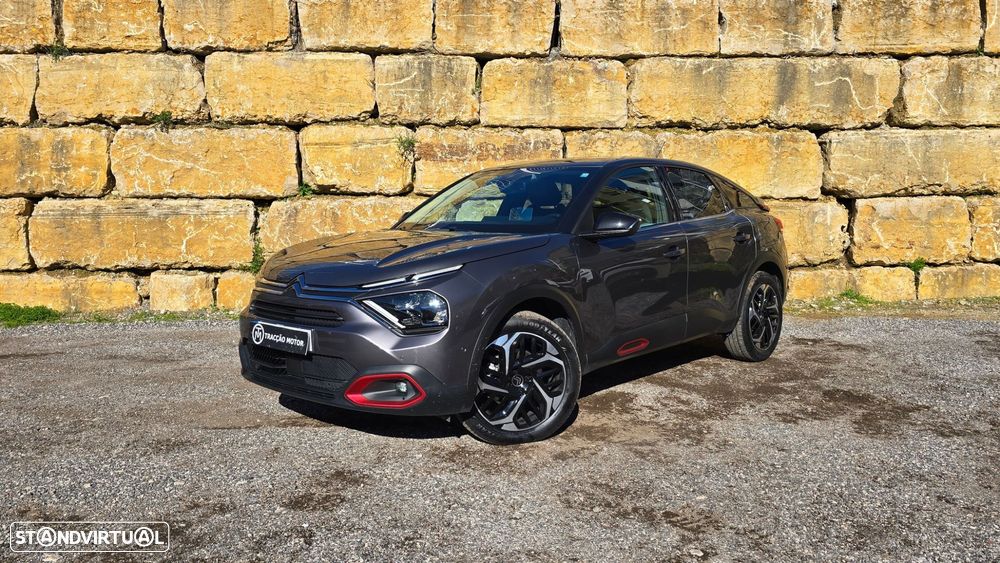 Citroën C4 1.2 PureTech Plus EAT8 - 1
