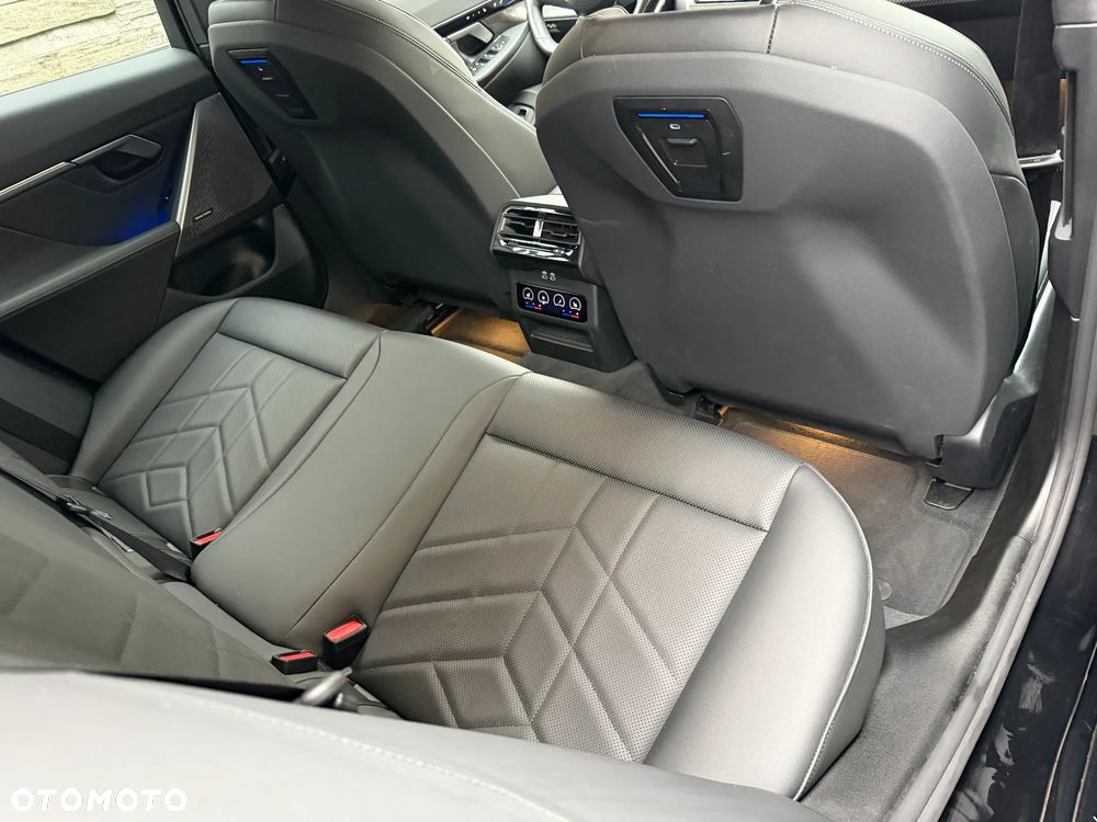 BMW Seria 5 520d mHEV - 33