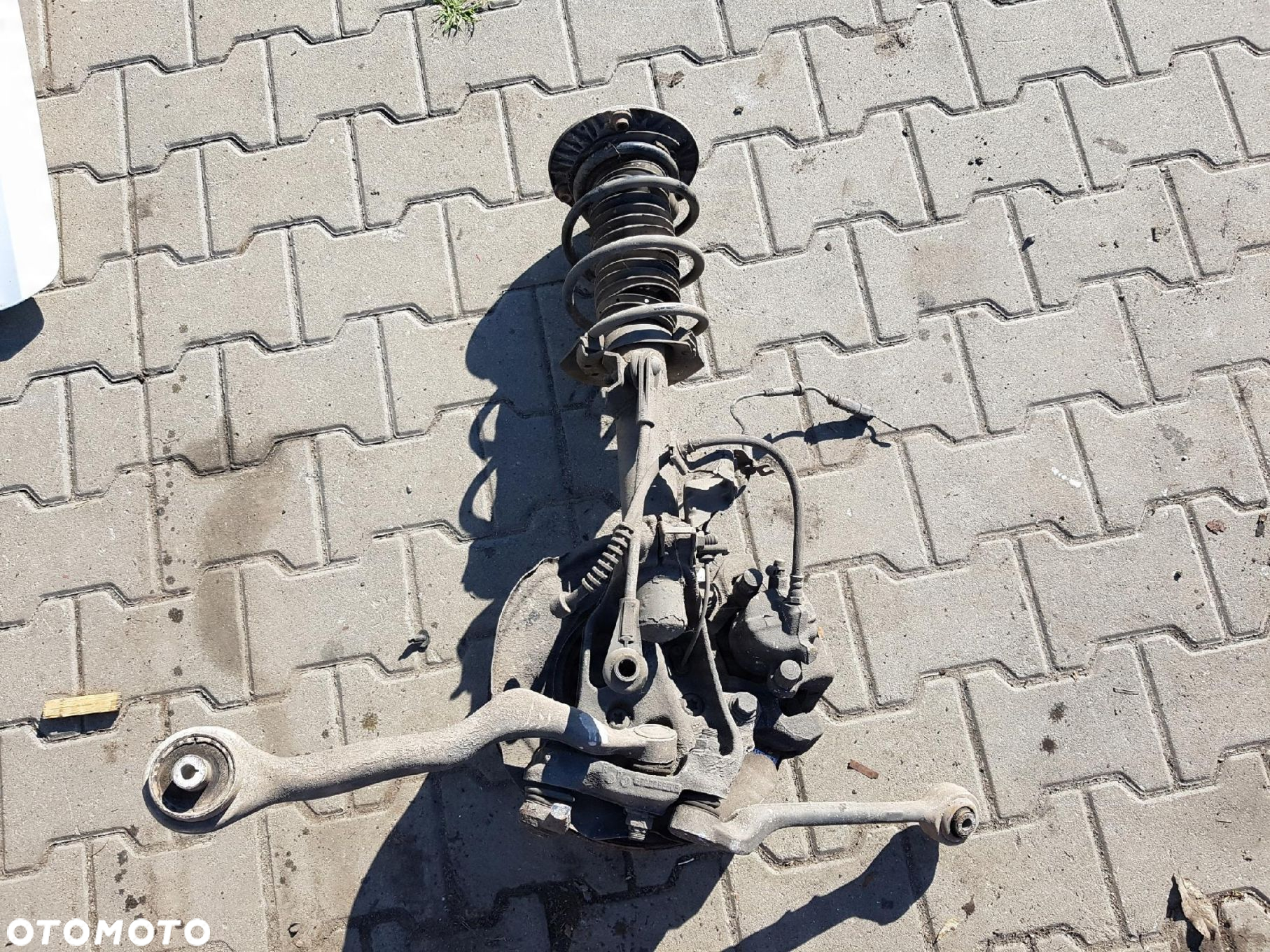 BMW F30 F31 F32 11-14r 2.0 D AMORTYZATOR ZWROTNICA PRAWA PRZÓD - 4