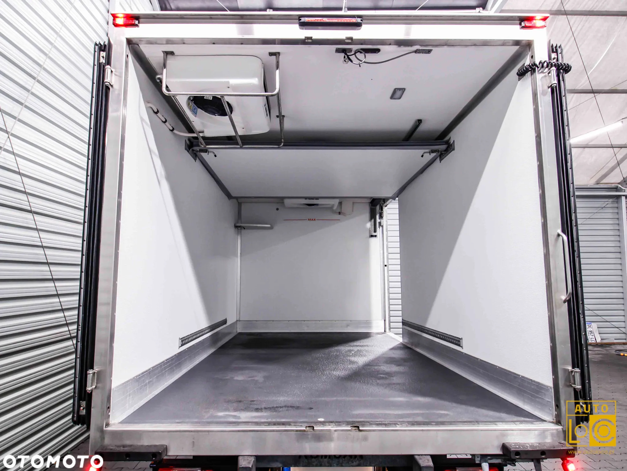 Iveco DAILY - 12