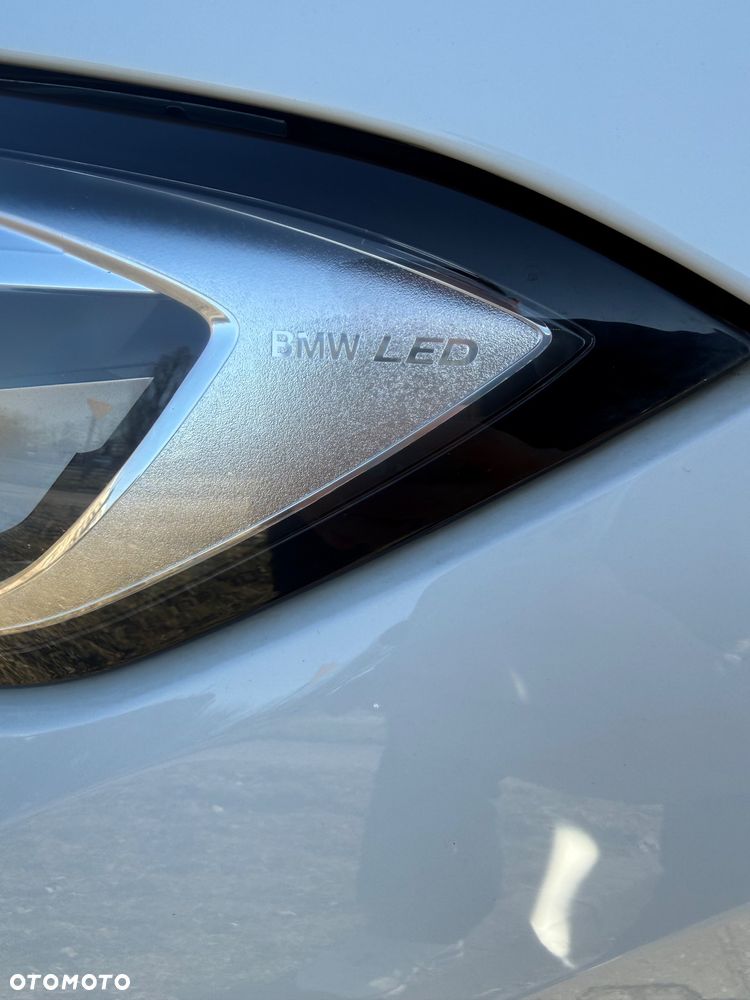 BMW Seria 3 318i - 6