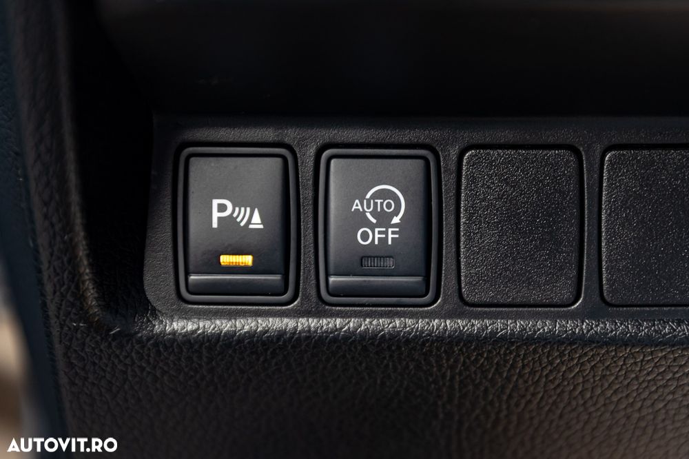 Nissan Qashqai 1.6 DCI ALL-MODE 4x4i TEKNA+ - 14