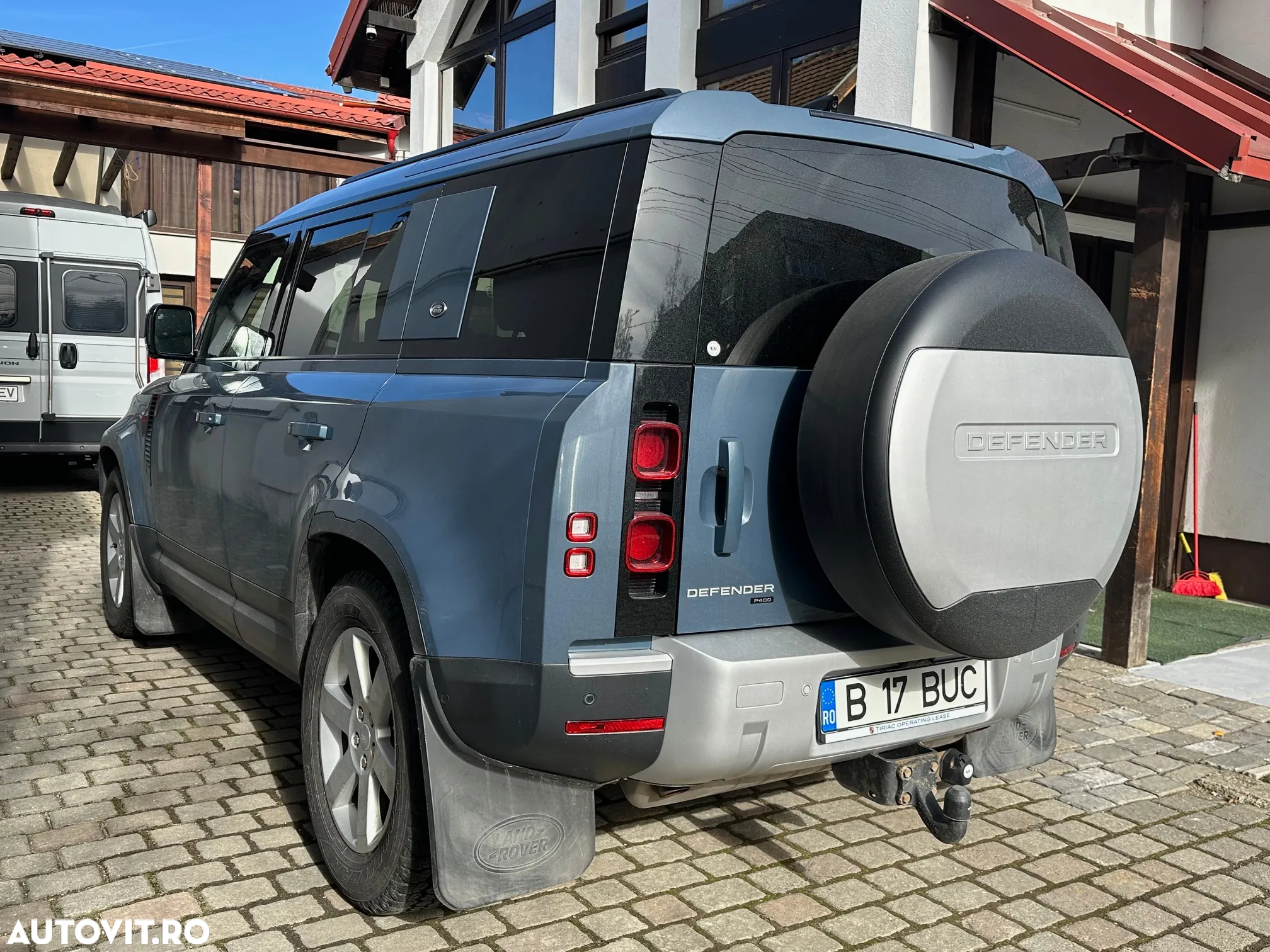 Land Rover Defender 110 3.0P 400 MHEV - 3