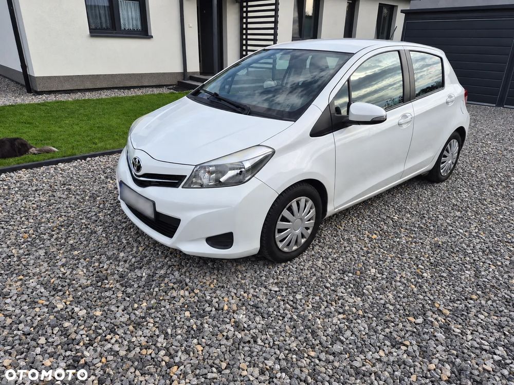 Toyota Yaris 1.0 Luna - 1