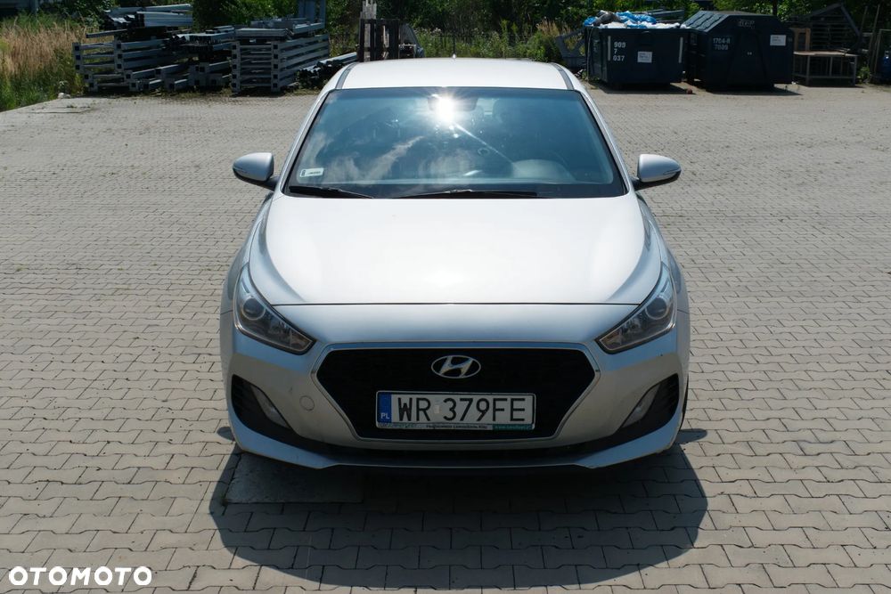 Hyundai i30 1.4 Comfort - 1