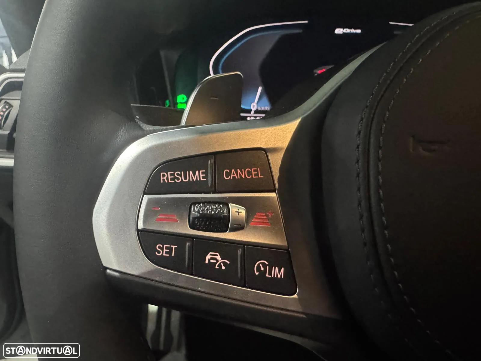 BMW 330 e Auto - 53