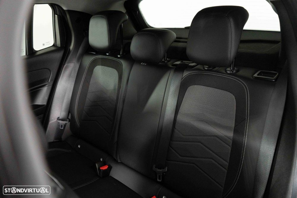 Jeep Avenger 54 kWh Summit - 11