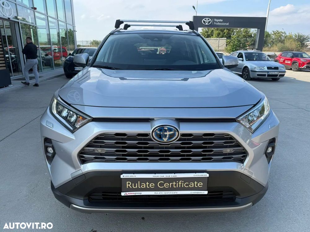 Toyota RAV4 - 4