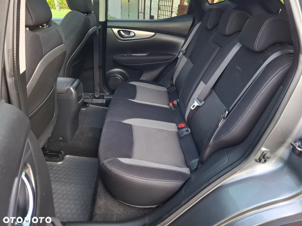 Nissan Qashqai 1.2 DIG-T N-Connecta - 26