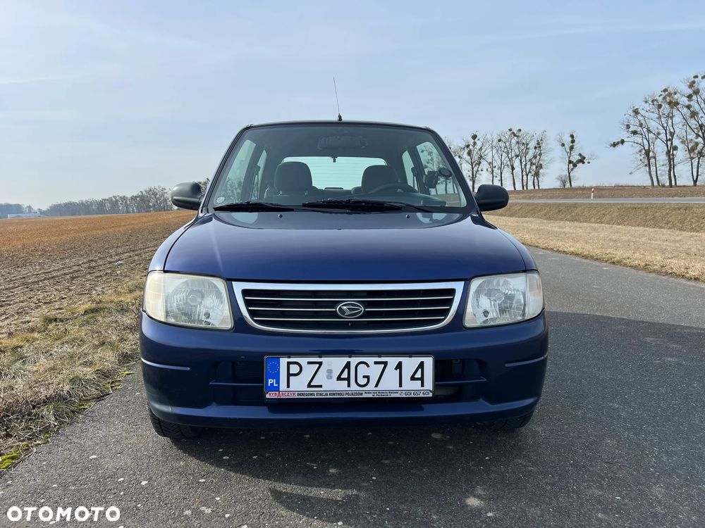 Daihatsu Cuore - 2