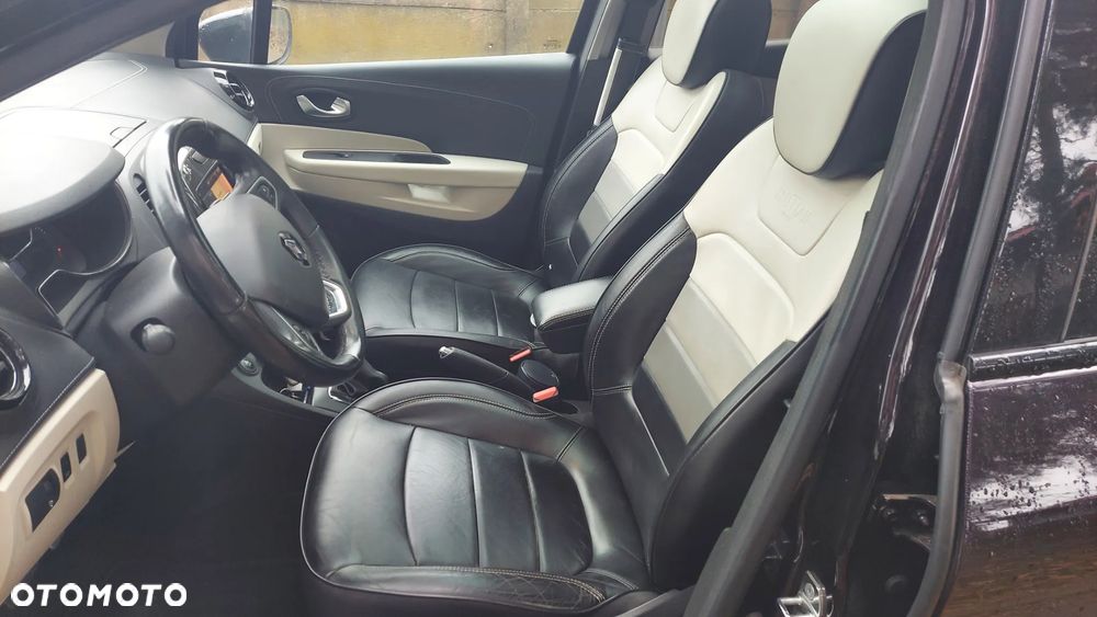 Renault Captur - 15