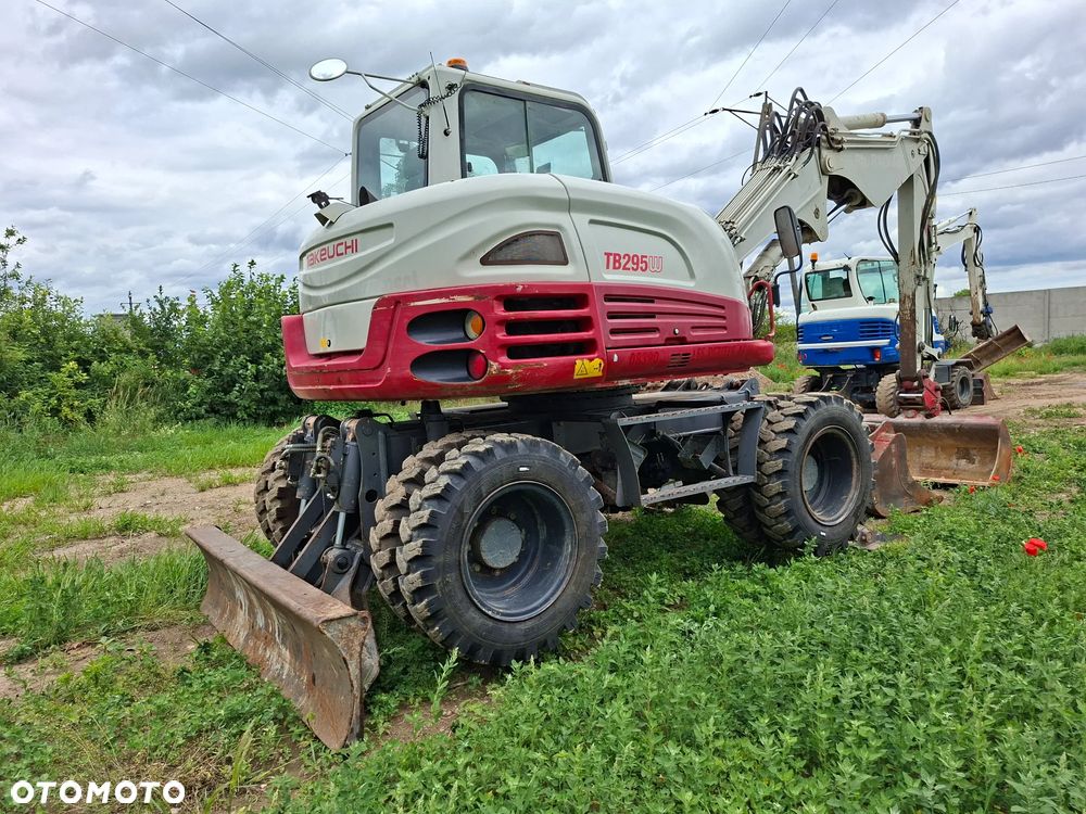 Takeuchi TB295W - 22