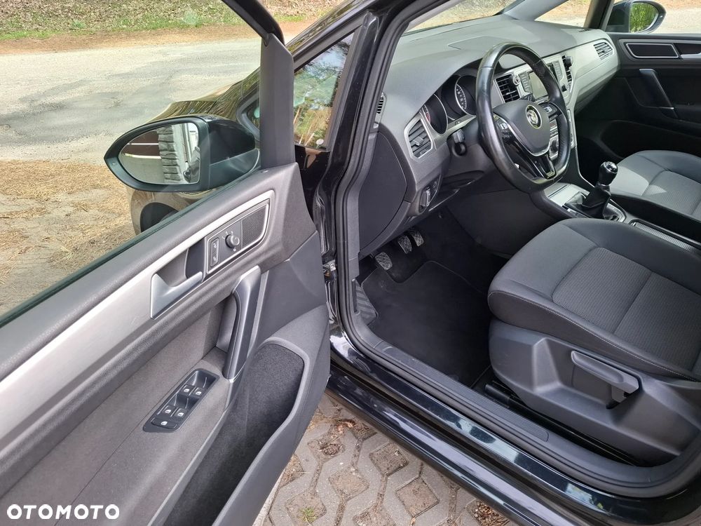 Volkswagen Golf 1.6 TDI 4Motion BlueMotion Technology Lounge - 10