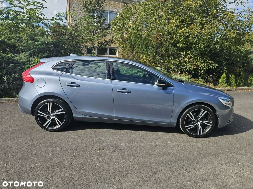 Volvo V40 T2 Inscription - 6