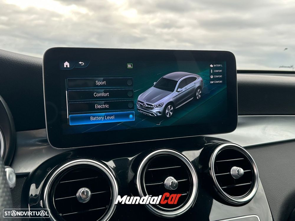 Mercedes-Benz GLC 300 e Coupé 4Matic - 20