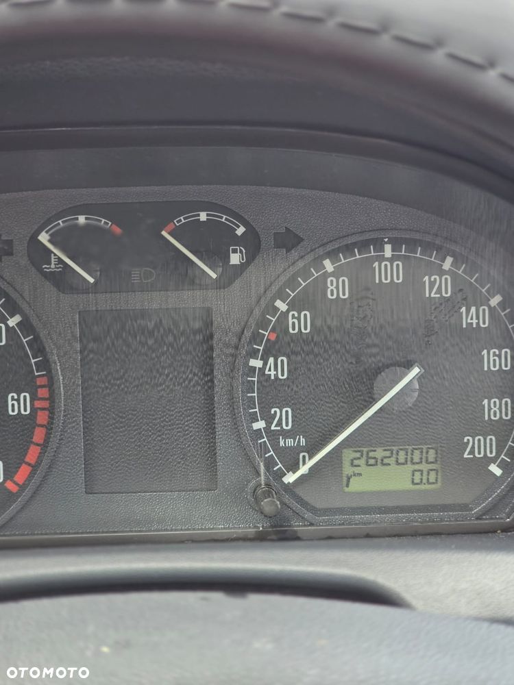 Skoda Fabia - 3