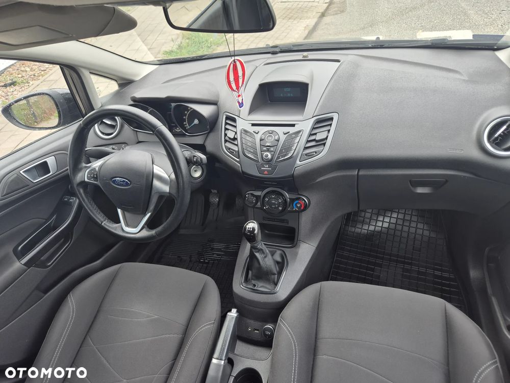 Ford Fiesta 1.25 Ambiente - 10