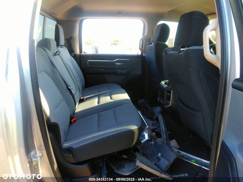 DACH DODGE RAM 1500 2019 + QUAD CAB - 8