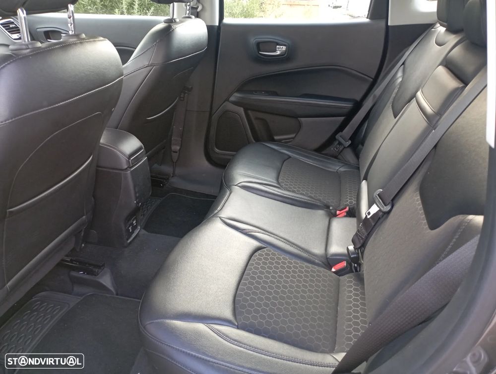 Jeep Compass 1.6 M-Jet Night Eagle - 12