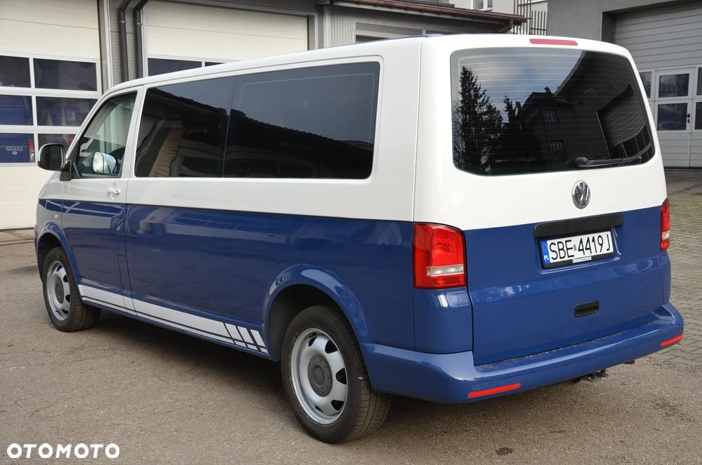 Volkswagen Caravelle - 4