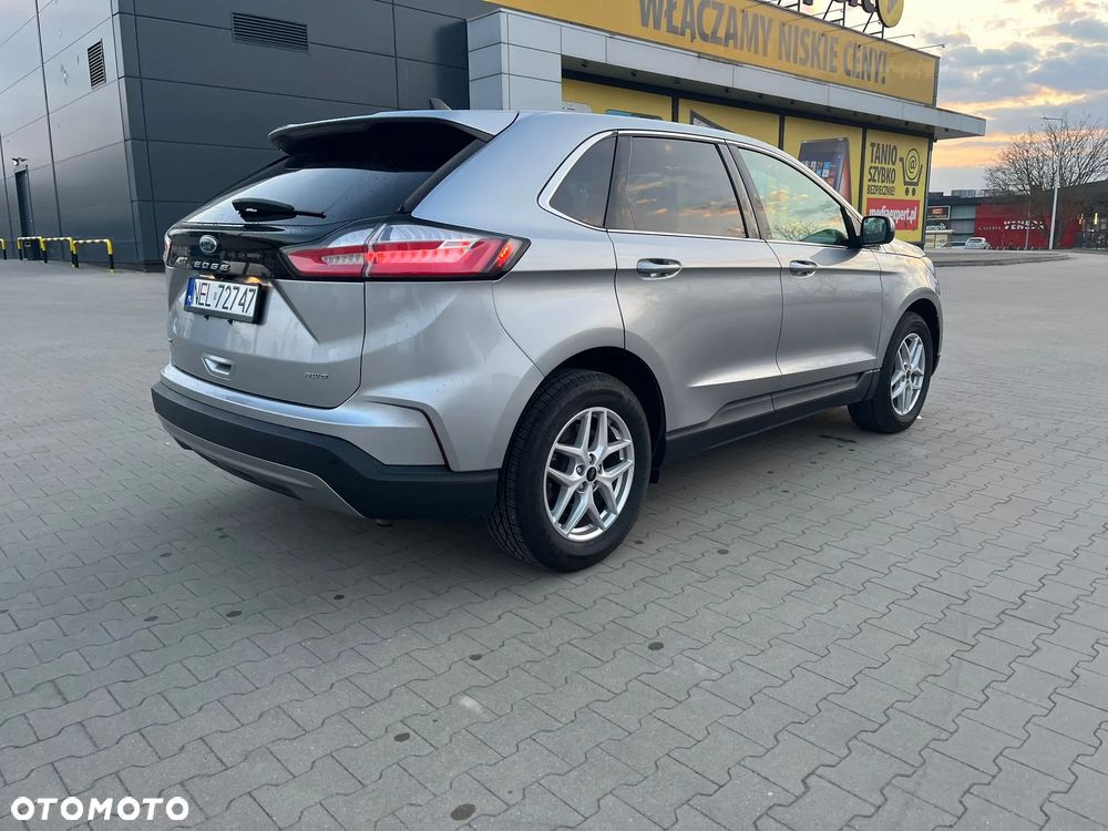 Ford Edge - 8