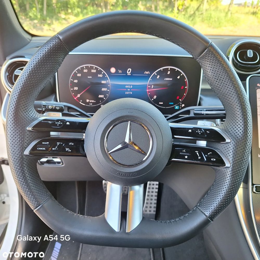 Mercedes-Benz GLC - 26