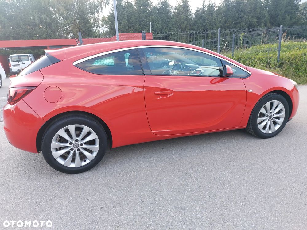 Opel Astra 1.4 Turbo - 12