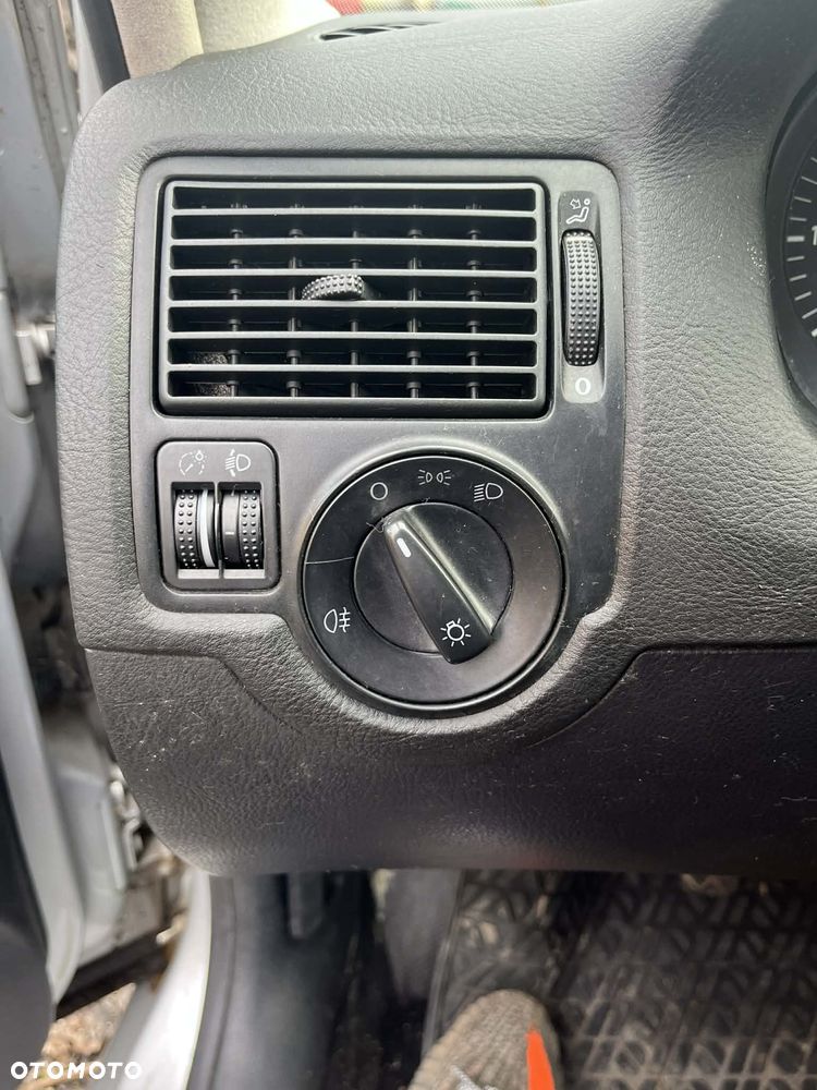 Volkswagen Golf 1.9 TDI Basis - 13