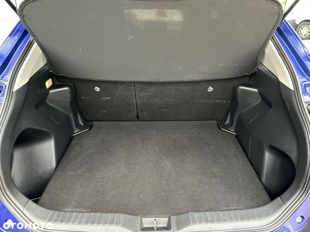 Toyota Yaris Cross Hybrid 1.5 Comfort - 23