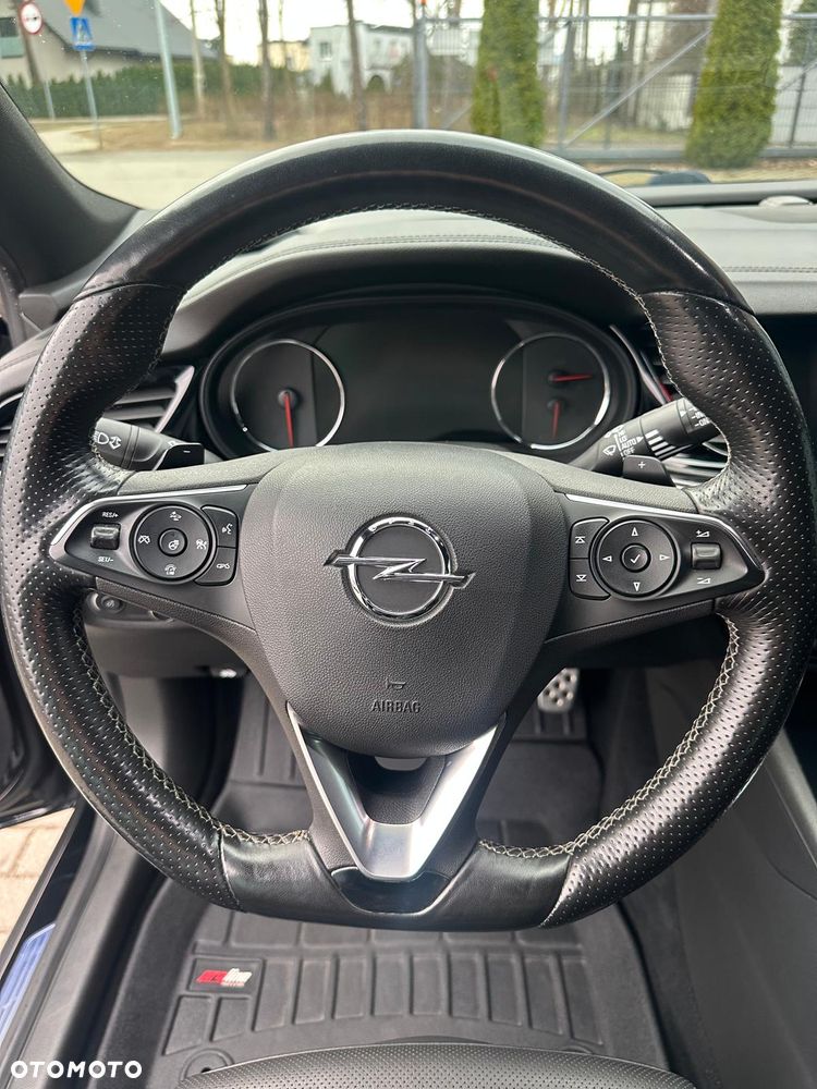 Opel Insignia 2.0 CDTI 4x4 GSi S&S - 15