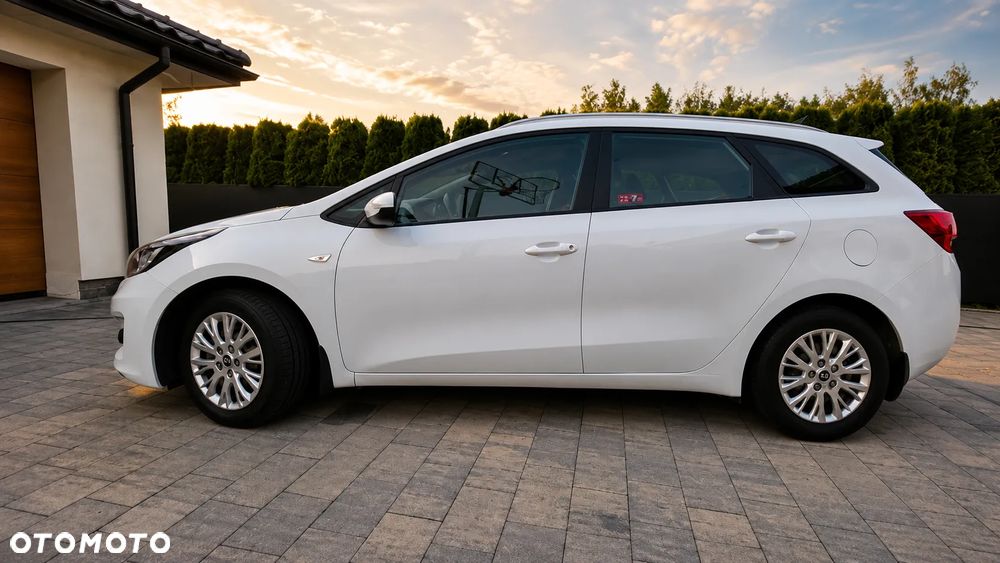 Kia Ceed 1.6 CRDi L Business Line - 9
