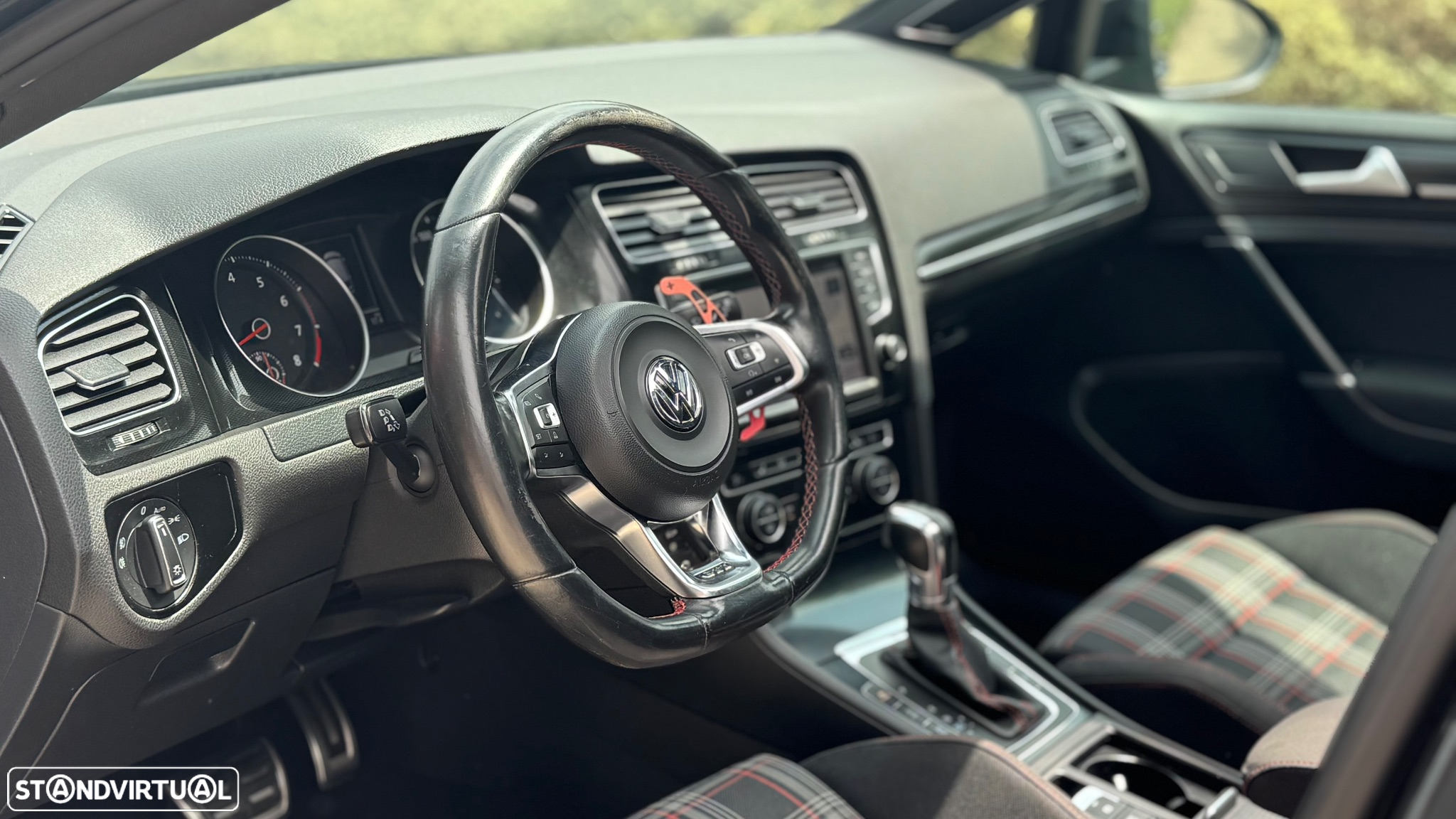VW Golf 2.0 TSi GTi DSG Performance - 7