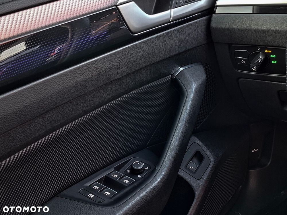 Volkswagen Arteon Shooting Brake 2.0 TSI 4Motion R DSG - 18