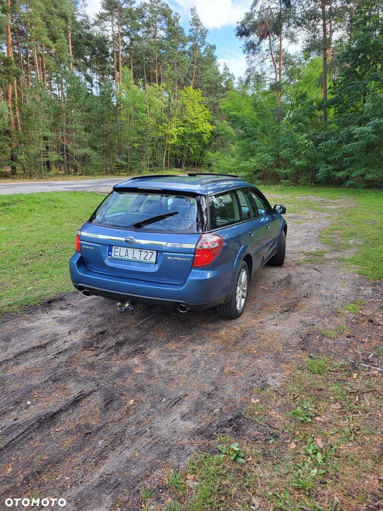 Subaru Outback - 2