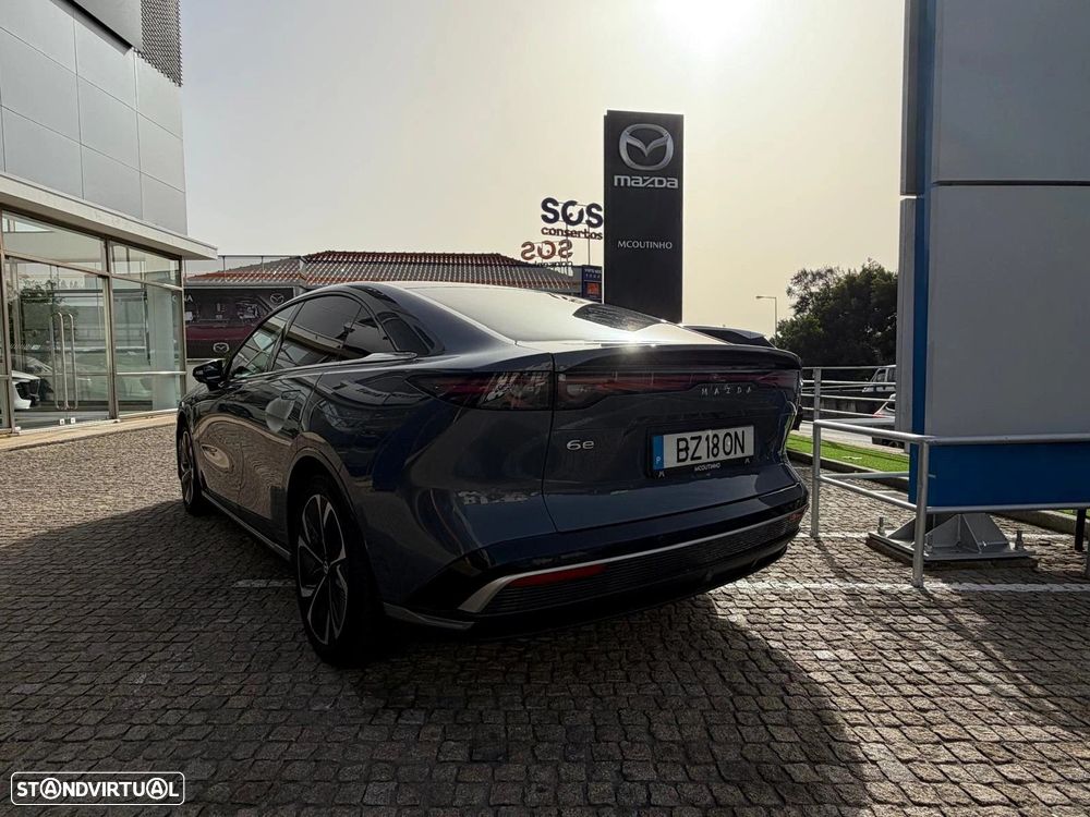 Mazda 6e 68.8 kWh Takumi Plus - 2